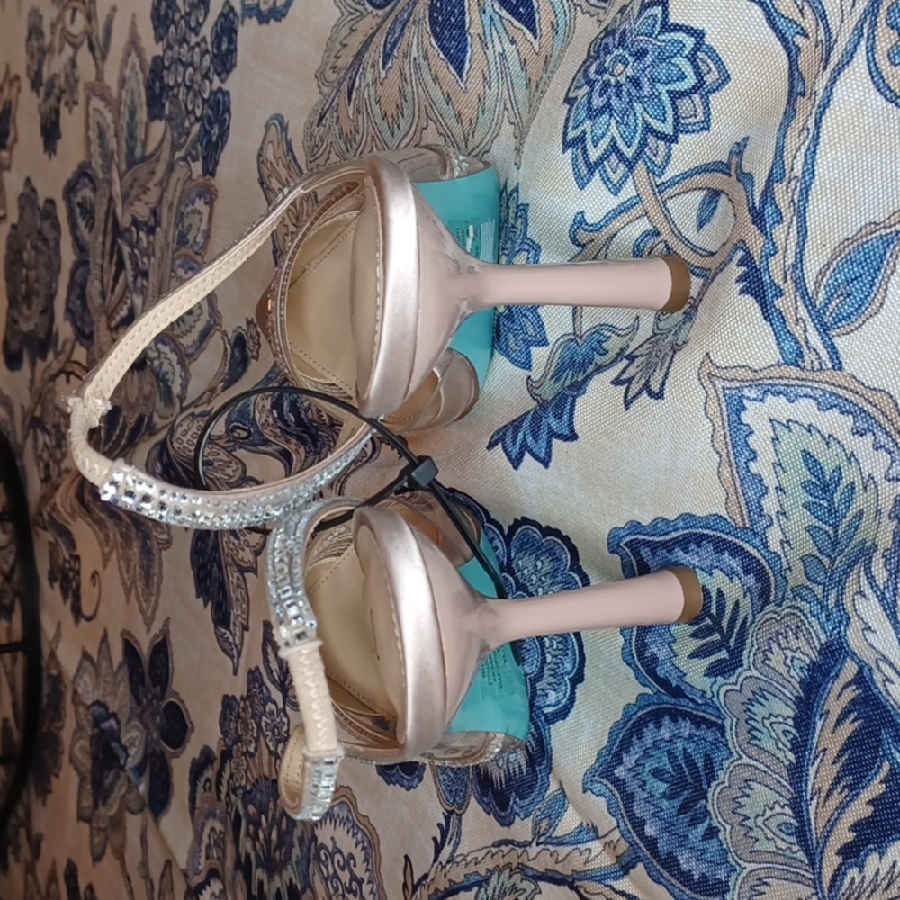 Blue by Betsey Johnson Dora Satin Rhinestone Slingback Dress Pumps SZ 11 New - Picture 12 of 15